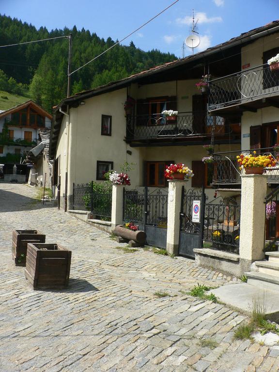 Appartamento Dal Maestro Serafino Pragelato Room photo